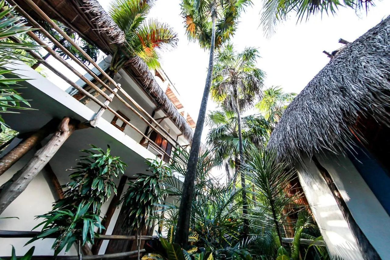 Hotel Cormoran Tulum & Cenote