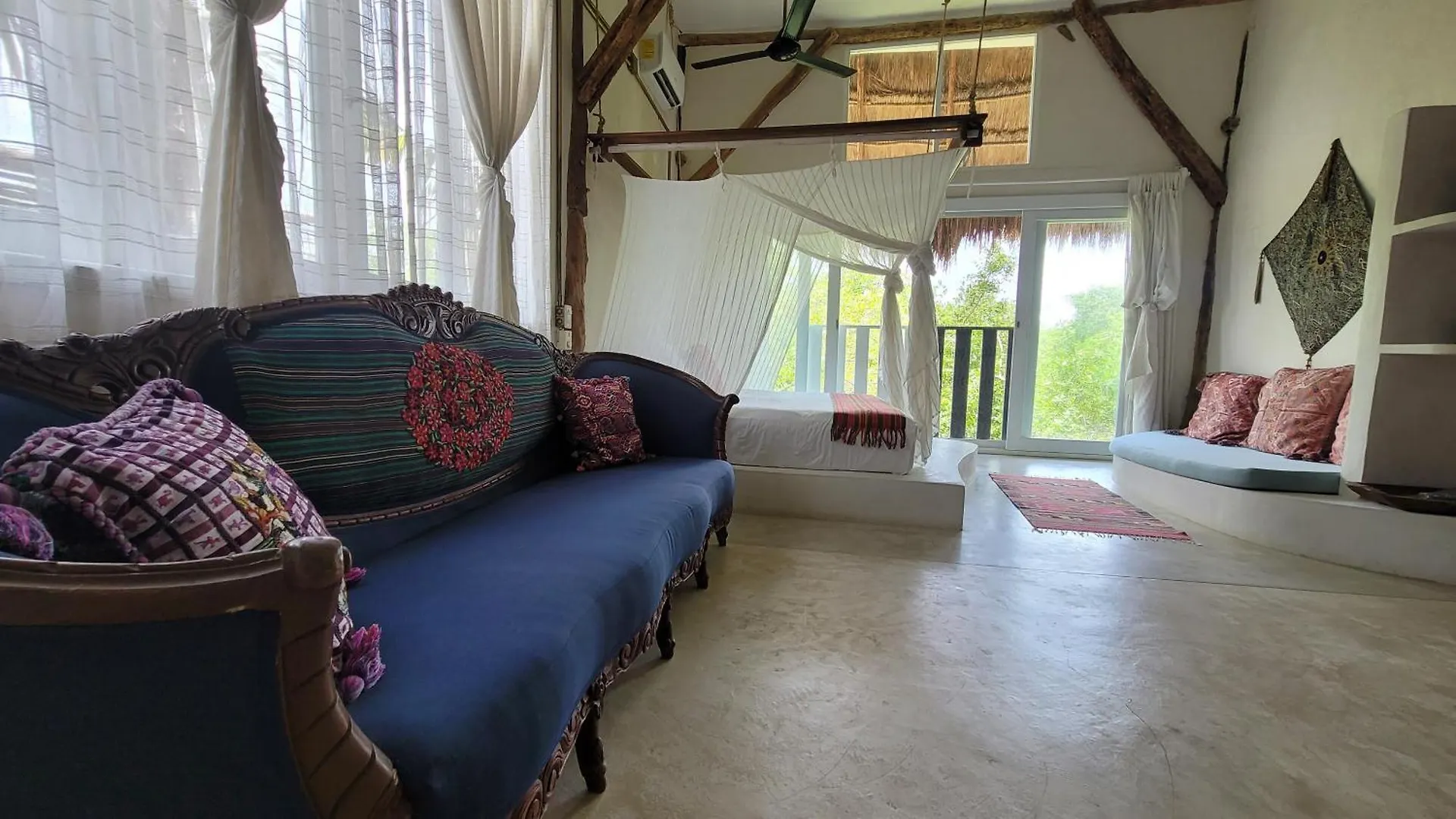 Hotel Cormoran Tulum & Cenote 3*,